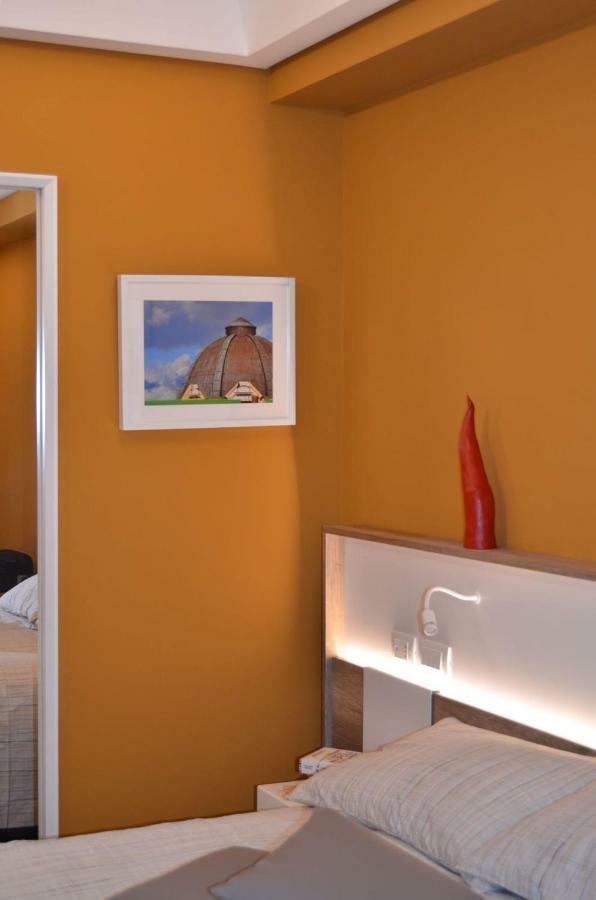 Bed and Breakfast Bed In Centro Neapel Exterior foto